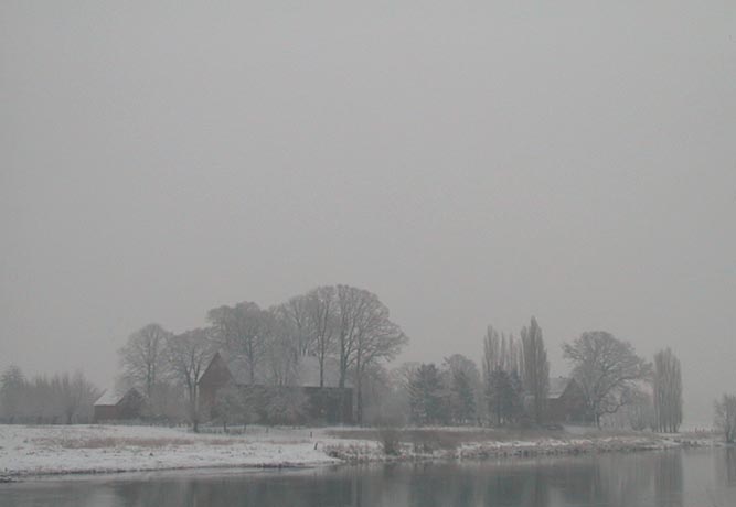 Das Fhrhaus im Schnee