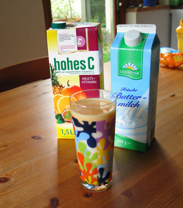 Hohes Buttermilch